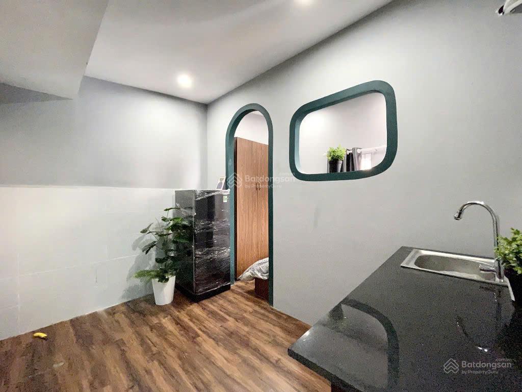 Cho thuê căn hộ 1pn q10, có cửa sổ thoáng, nội thất đầy đủ như hình, gần đh bách khoa, ueh