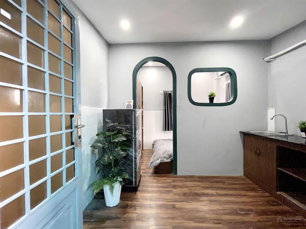 Cho thuê căn hộ 1pn q10, có cửa sổ thoáng, nội thất đầy đủ như hình, gần đh bách khoa, ueh