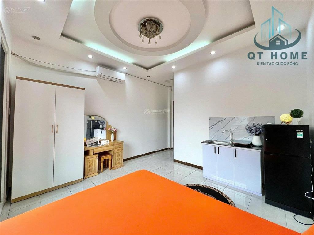 Cho thuê phòng tại nguyễn văn cừ q1, thoáng mát, nội thất như hình gần nowzone, nguyễn trãi