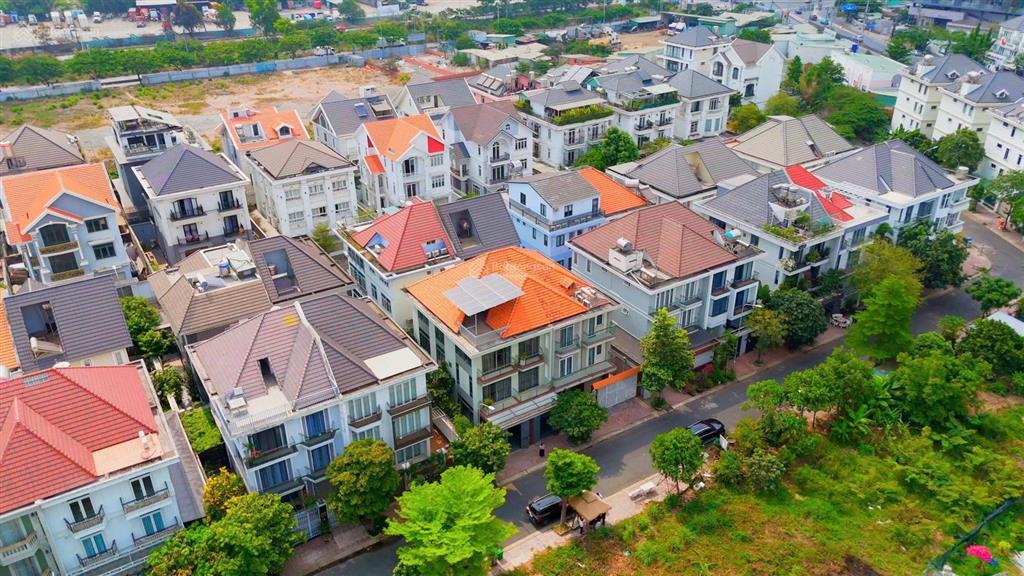 Bán biệt thự 180m2 giá siêu hời tại liên phường, p phước long b, q9, 25 tỷ vnd