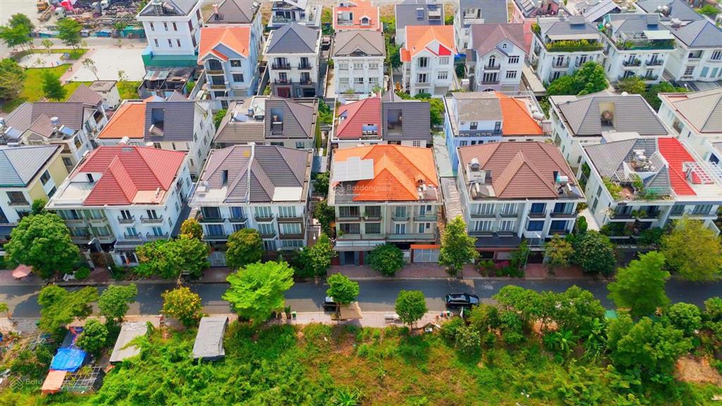 Bán biệt thự 180m2 giá siêu hời tại liên phường, p phước long b, q9, 25 tỷ vnd