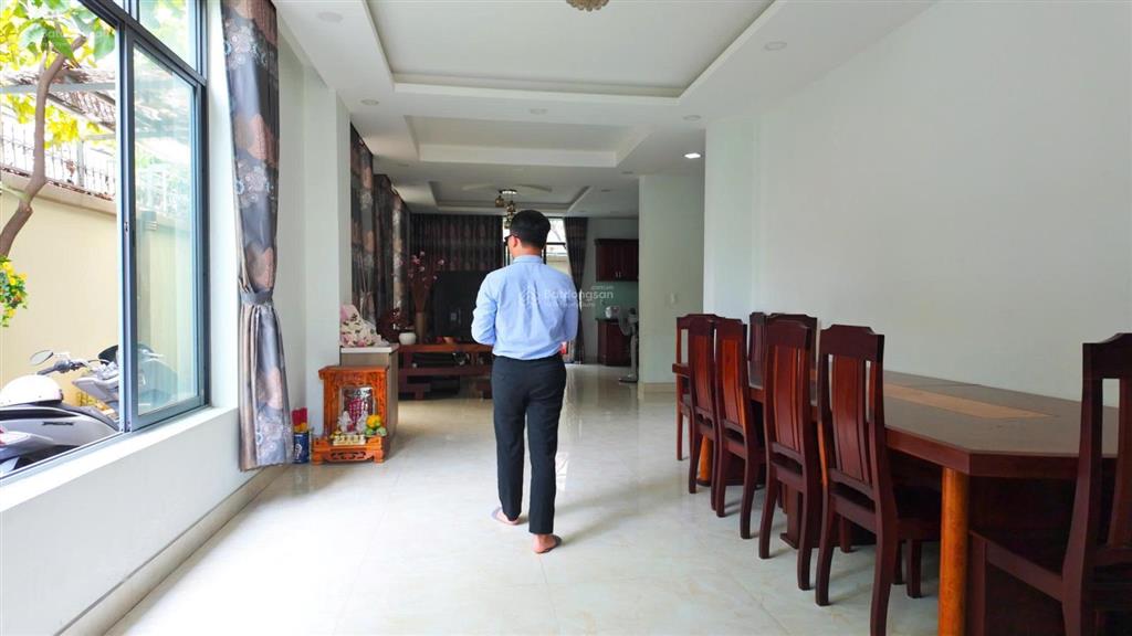 Bán biệt thự 180m2 giá siêu hời tại liên phường, p phước long b, q9, 25 tỷ vnd