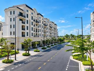 Bán parc villa swan bay  view hồ bơi  giá 14 tỷ