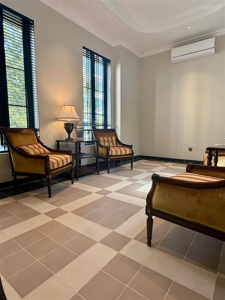 Bán biệt thự quận 1, số 7 trần khánh dư