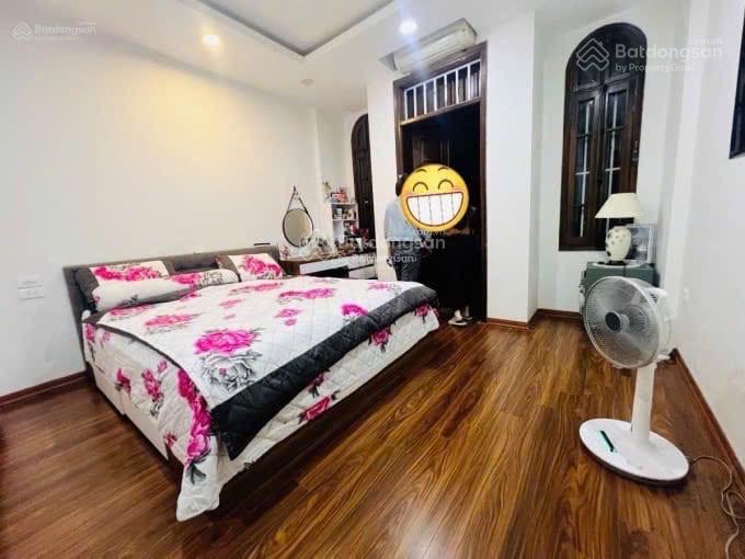 Bán nhà phân lô tại phùng hưng văn quán ngay cầu trắng43m5 tầngngõ otomt kinh doanh 4mgiá 9tỷ