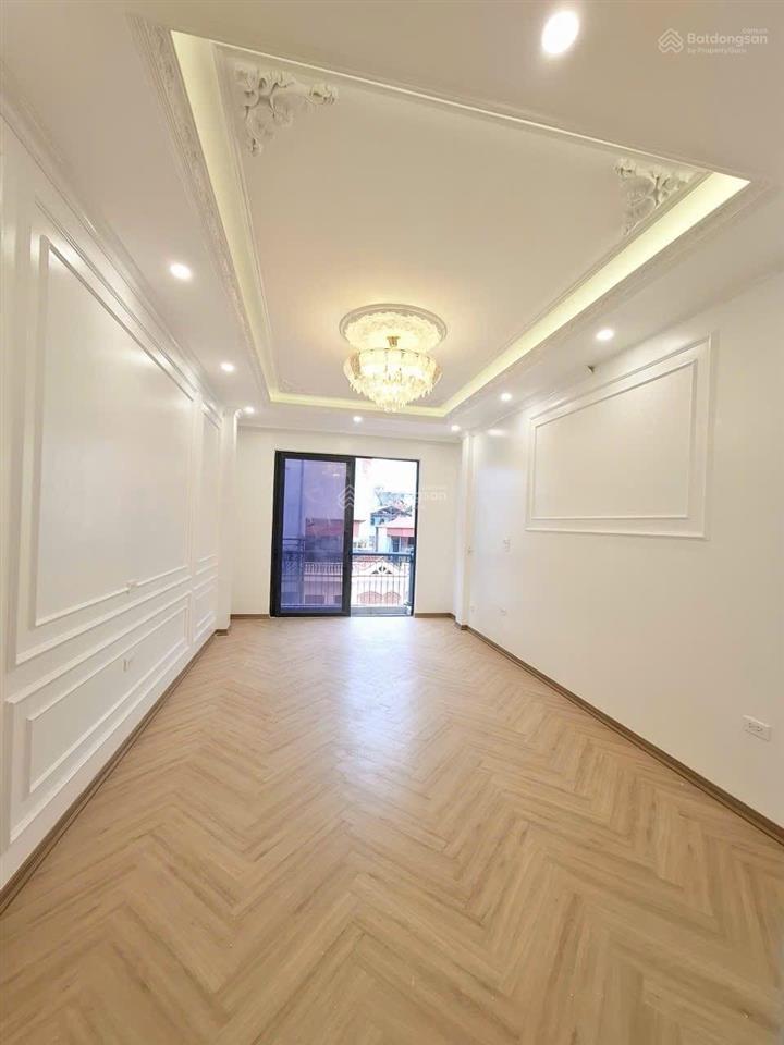 Vũ trọng khánh mỗ lao  nhà 5 tầng thang máy oto tránh  trục kinh doanh  giá chỉ hơn 13tỷ