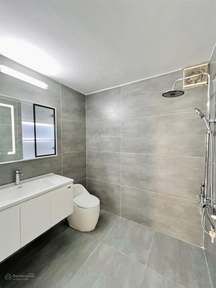 Vũ trọng khánh mỗ lao  nhà 5 tầng thang máy oto tránh  trục kinh doanh  giá chỉ hơn 13tỷ