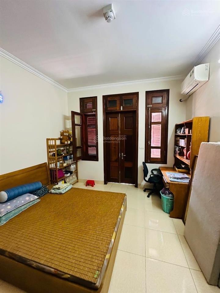 Bán nhà hai mặt ngõ oto tại bà triệu gần cầu trắng hà đông 50m2 x 4 tầnggiá tốt phân của khúc 8tỷ