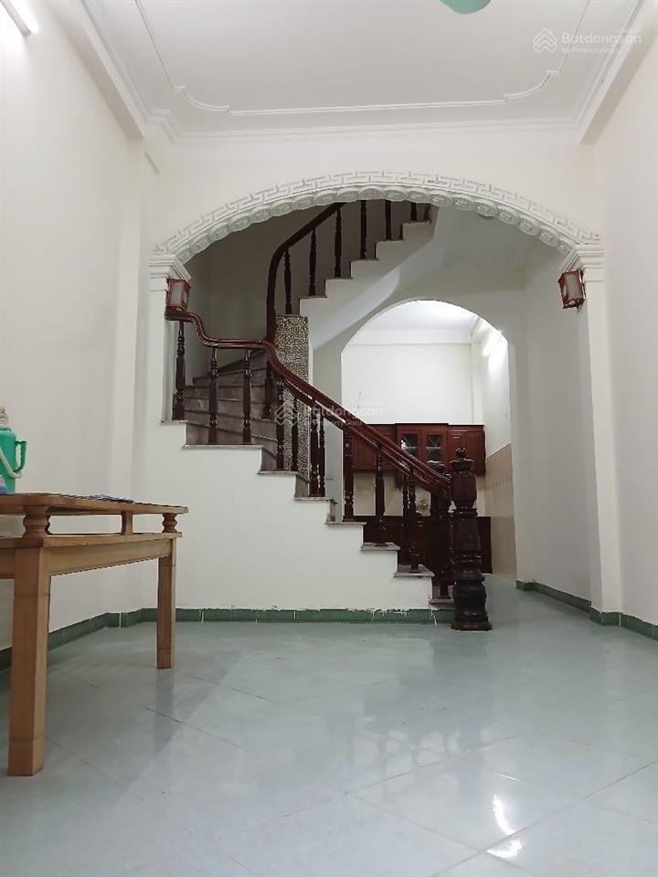 Bán nhà hai mặt ngõ oto tại bà triệu gần cầu trắng hà đông 50m2 x 4 tầnggiá tốt phân của khúc 8tỷ