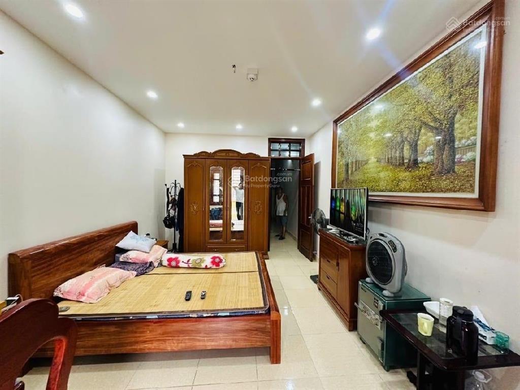 Bán nhà hai mặt ngõ oto tại bà triệu gần cầu trắng hà đông 50m2 x 4 tầnggiá tốt phân của khúc 8tỷ