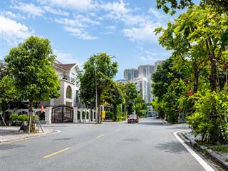 Bán nhà lk ngay ngã tư lê trọng tấn quang trung  105m2 sổ  5 tầng tháng máy  đường 24m hơn 23ty