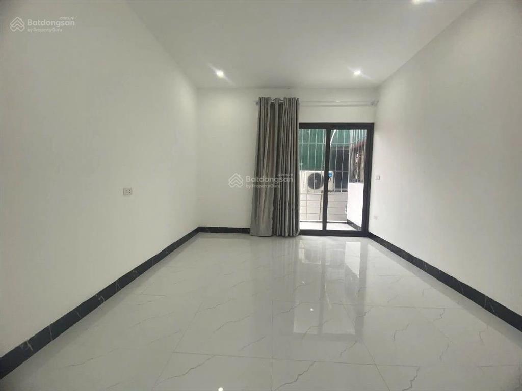 Chỉ hơn 7tỷ  bán nhà nguyễn văn lộc mỗ lao  31m2 x 5 tầng full nội thất  oto tránh ngay cổng