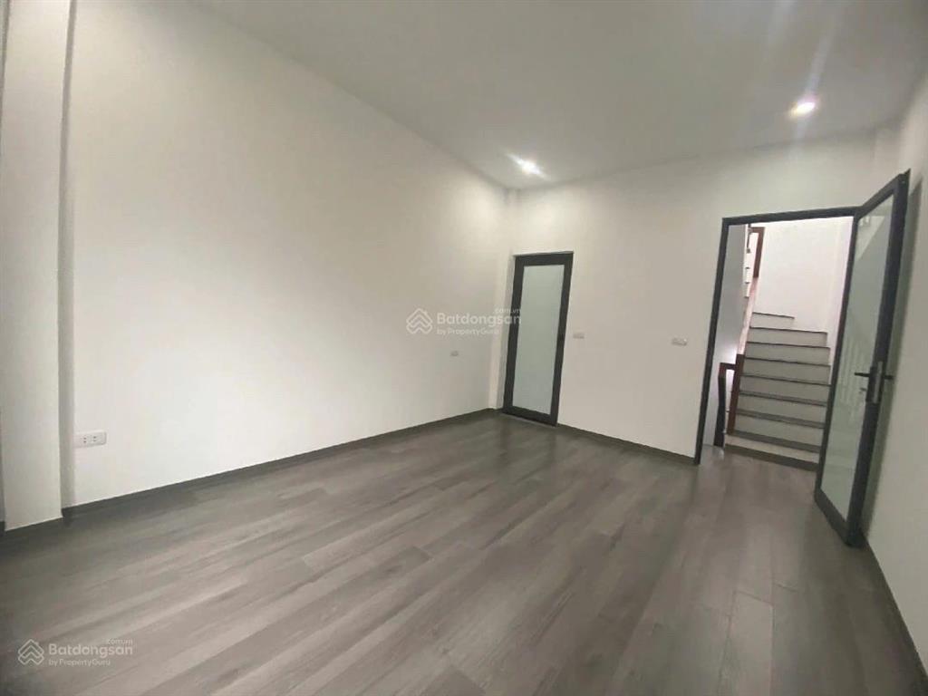 Chỉ hơn 7tỷ  bán nhà nguyễn văn lộc mỗ lao  31m2 x 5 tầng full nội thất  oto tránh ngay cổng