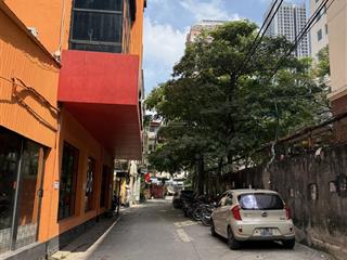 Chỉ 4tỷ5  căn góc  42m2 sổ  cần bán nhà ngay trần phú cổng học viện bưu chính viễn thông