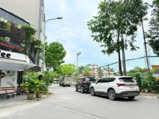 Bán nhà lk ngay kđt xa la phùng hưng  65m2 x 5t phân lô vỉa hè kinh doanh ngay gần bệnh viện 103