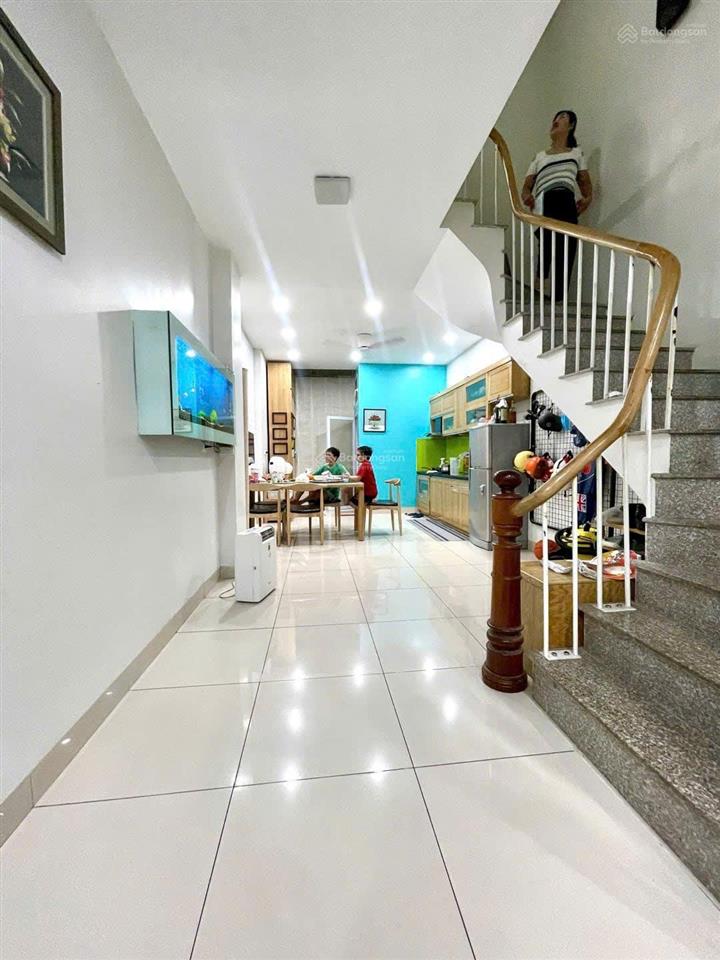 Bán nhà trần phú ngay ga văn quán  ngõ oto vị trí kinh doanh 53m x 5 tầng tự xây kiên cố giá tốt