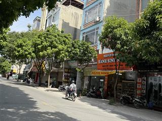 Bán nhà ngay kđt xa la  gần cầu vượt xa la x phạm tu 41m² x 5 tầng thang máy như hình  oto ngay