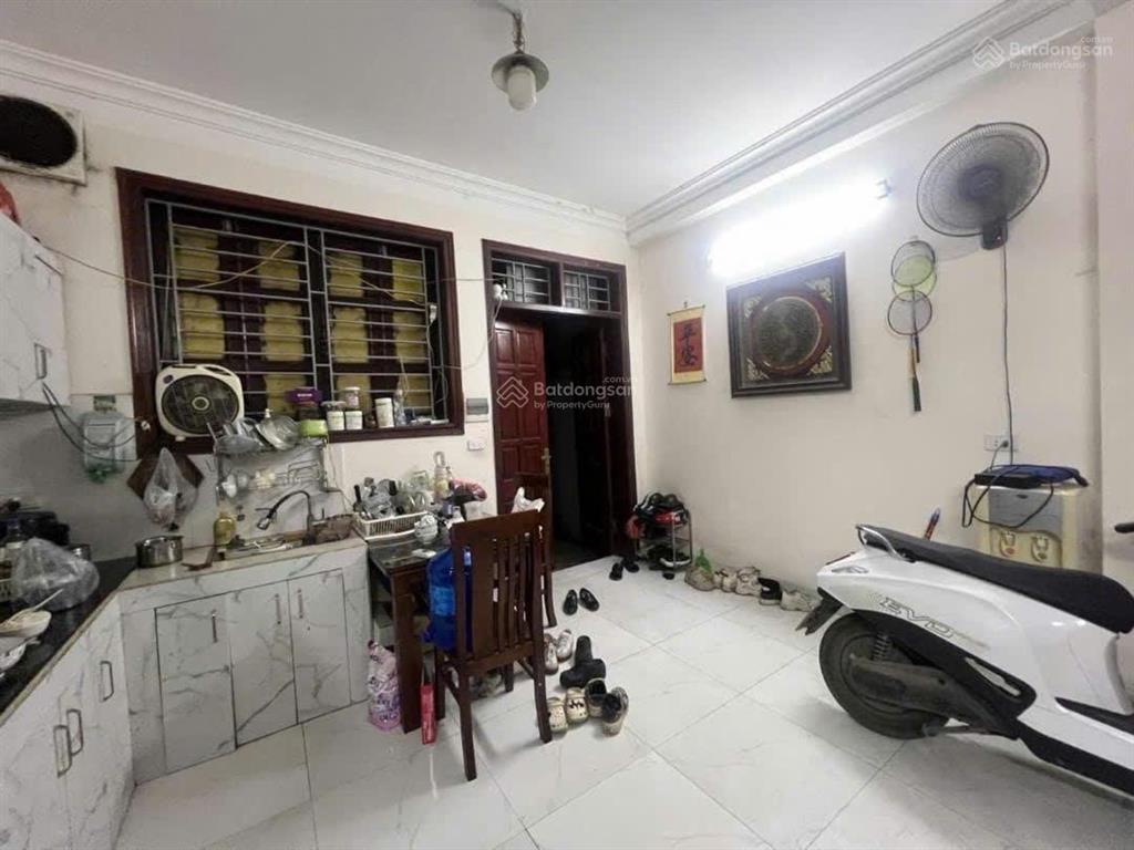 Bán nhà trần phú gần trường nguyễn du văn quán  58m2 sổ  hơn 7tỷ  nhà 3 tầng  oto cách 10m