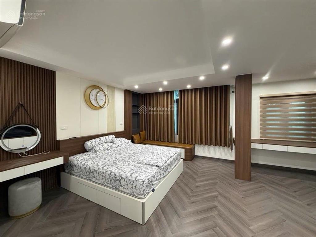Bán nhà kđt mới văn quán  chỉ hơn 12tỷ  41m2 x 5 tầng  ngay cổng trường học viện an ninh