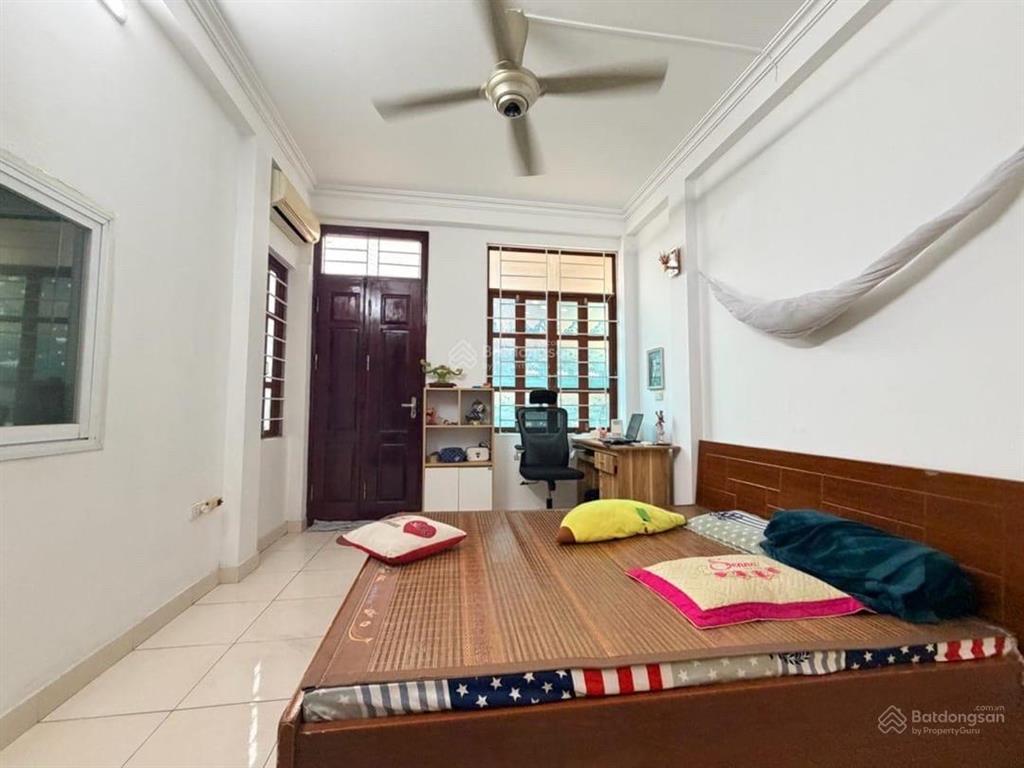 Bán nhà phân lô phố bà triệu cạnh kđt văn quán  đường 2 ô tô tránh  hơn 10 tỷ  45m2 x 4 tầng