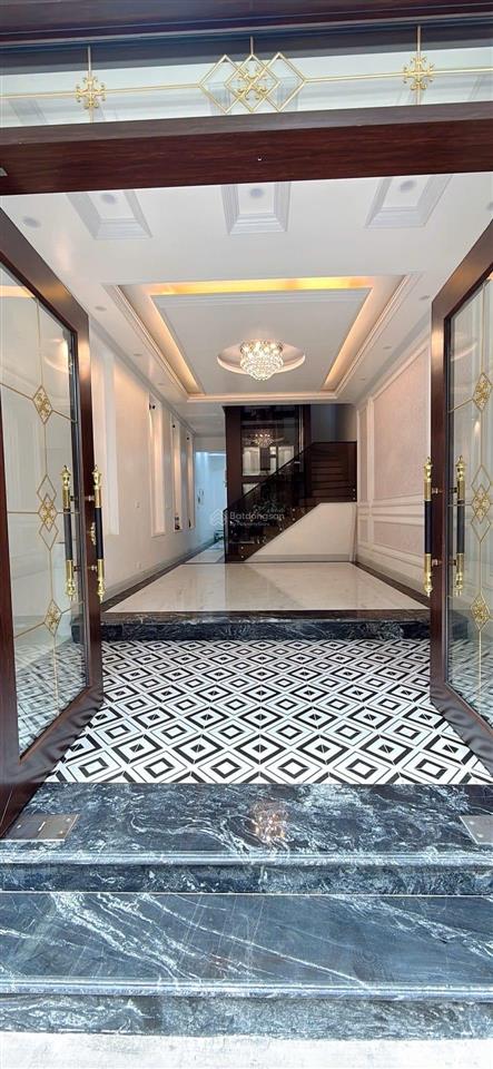 Bán nhà vũ trọng khánh  mỗ lao | 43m  5 tầng  thang máy | hơn 8 tỷ| gần đh bưu chính viễn thông