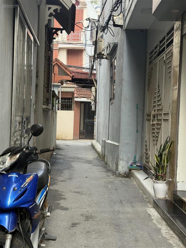 Bán 32m2 đất  mt 4m3  ngay công viên 365 hà đông  gần cầu trắng  chỉ 4ty3  ngõ ba gác