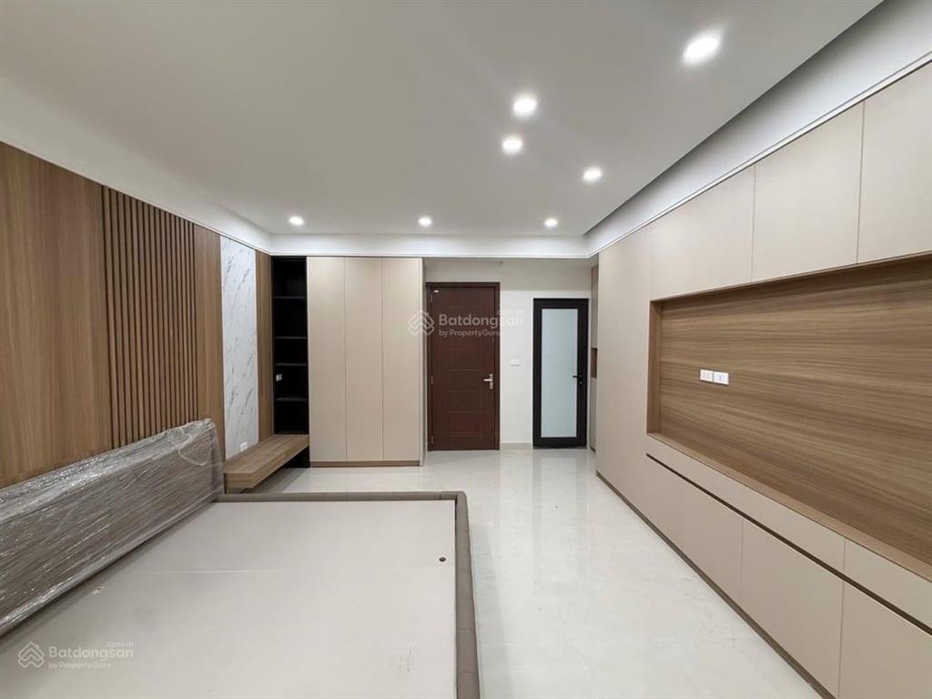Bán nhà ngay ga văn quán  46m2 x 5t thang máy  mt 4m8  chỉ nhỉnh 8ty  gần hồ gươm plaza