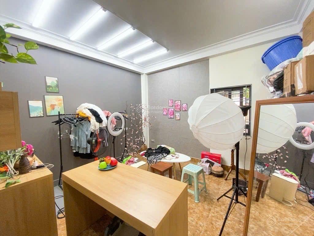 Bán nhà kđt mỗ lao gần đh hà nội  67m2 x 5t  hai mặt đường phân lô  kinh doanh  chỉ nhỉnh 16 tỷ