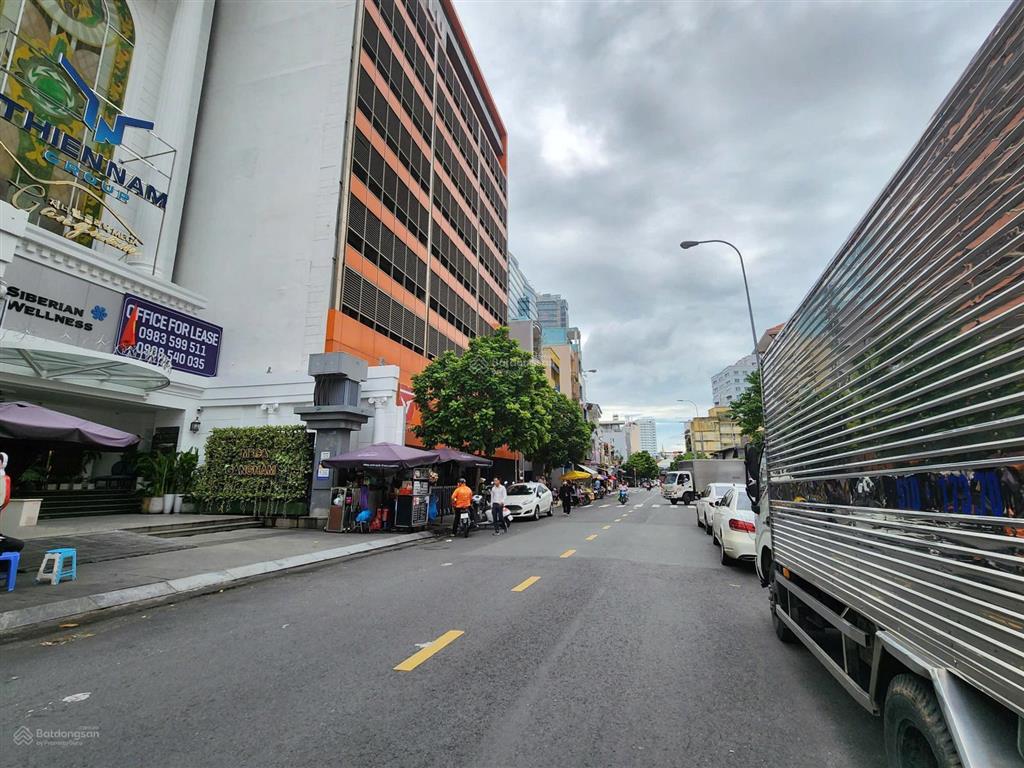 Khan hiếm  khuôn đất ngang lớn xây building mặt tiền âu cơ dt 15 x 35m ctxd hầm 8 tầng  giá 99 tỷ