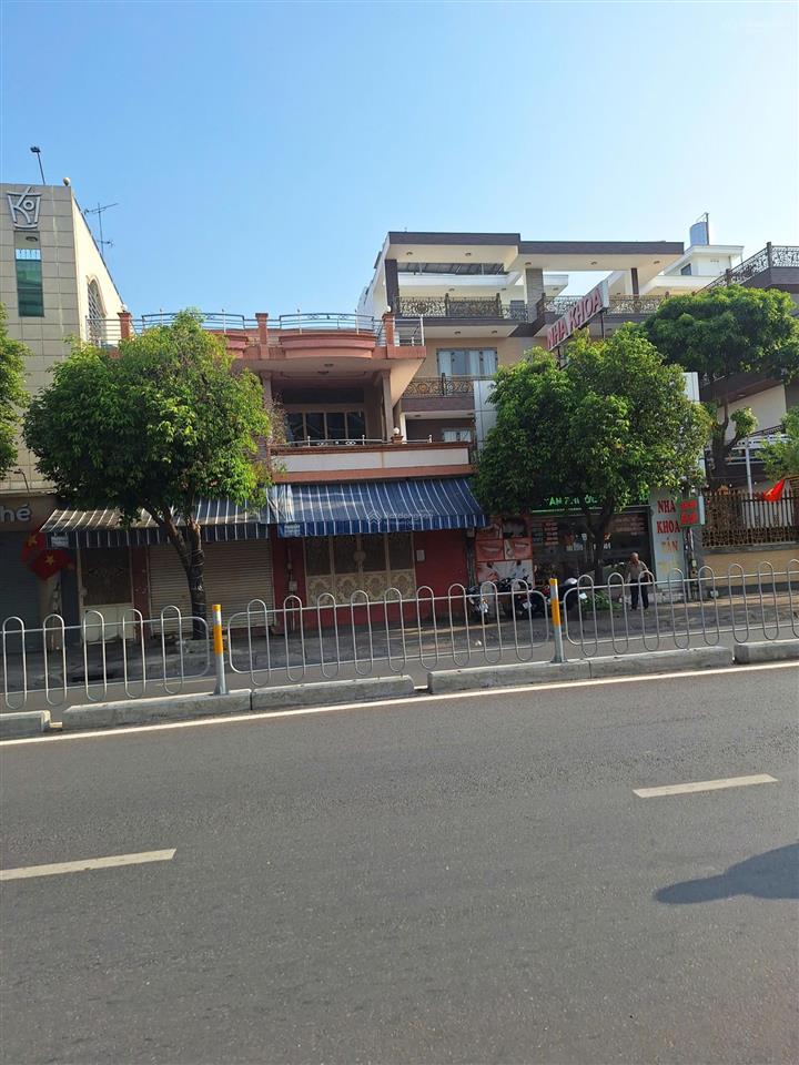 Bán kho xưởng full thổ cư mặt tiền đường nguyễn thị sóc  dt 10 x65m  kho thép kiêng cố giá 38 tỷ