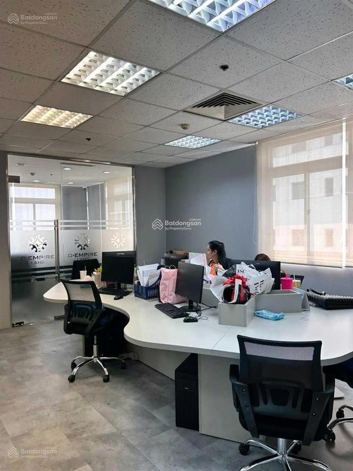 Giá tốt  mặt tiền đường nguyễn trãi đoạn 2 chiều sầm uất  dt 7 x 15m  kc hầm 7 tầng  giá 42 tỷ