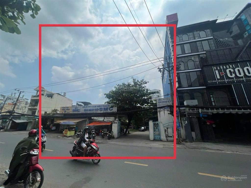 Khuôn đất lớn xây tòa nhà cao tầng đường ung văn khiêm  dt 32x47m ctxd 2 hầm 12 tầng  giá 285 tỷ