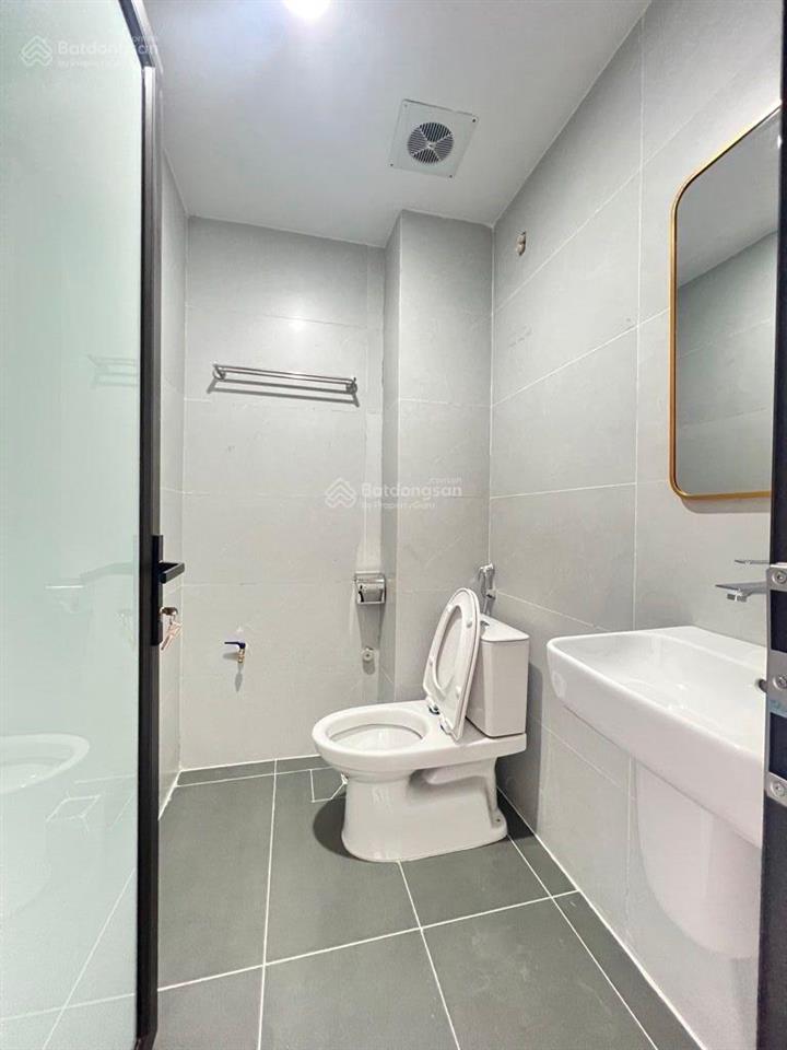 Bán nhà gấp quang tiến, gần vin smart, ô tô đỗ cổng, thang máy, dt 40m2, xây 5 tầng, giá bán 6 tỷ