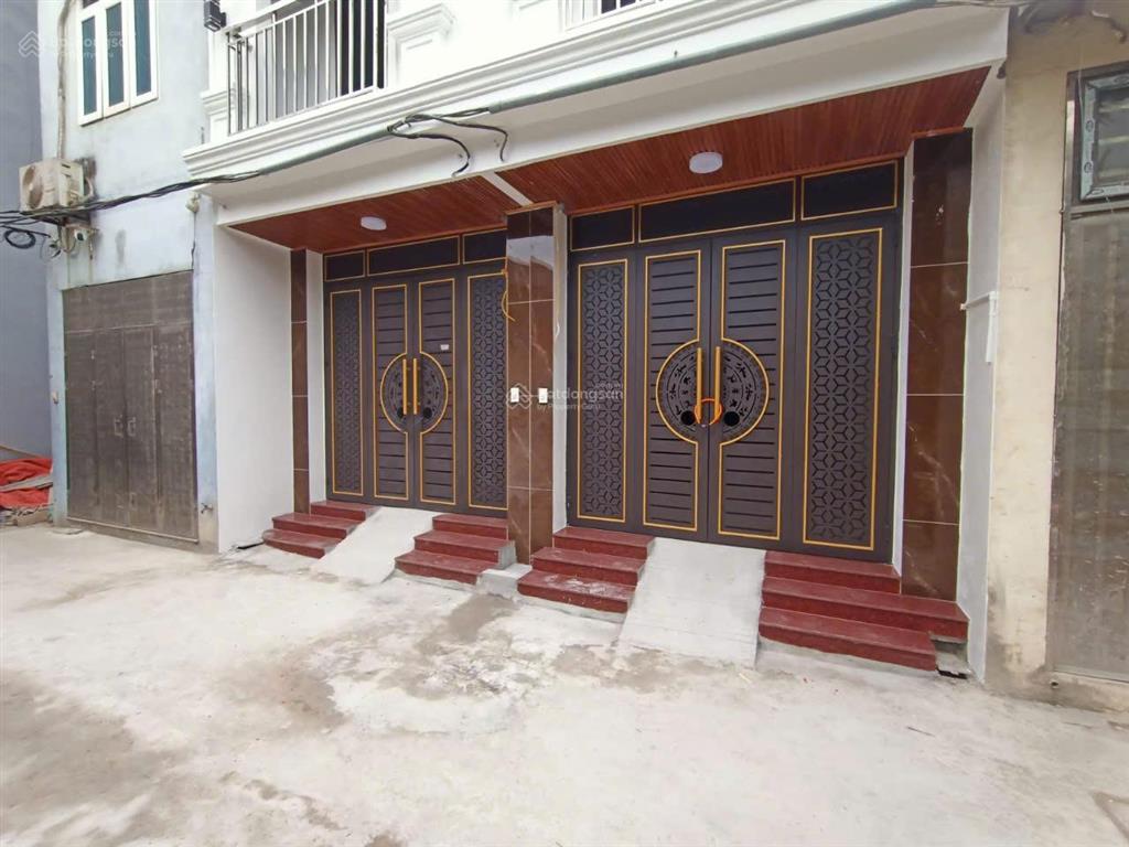Bán nhà gấp quang tiến, gần vin smart, ô tô đỗ cổng, thang máy, dt 40m2, xây 5 tầng, giá bán 6 tỷ