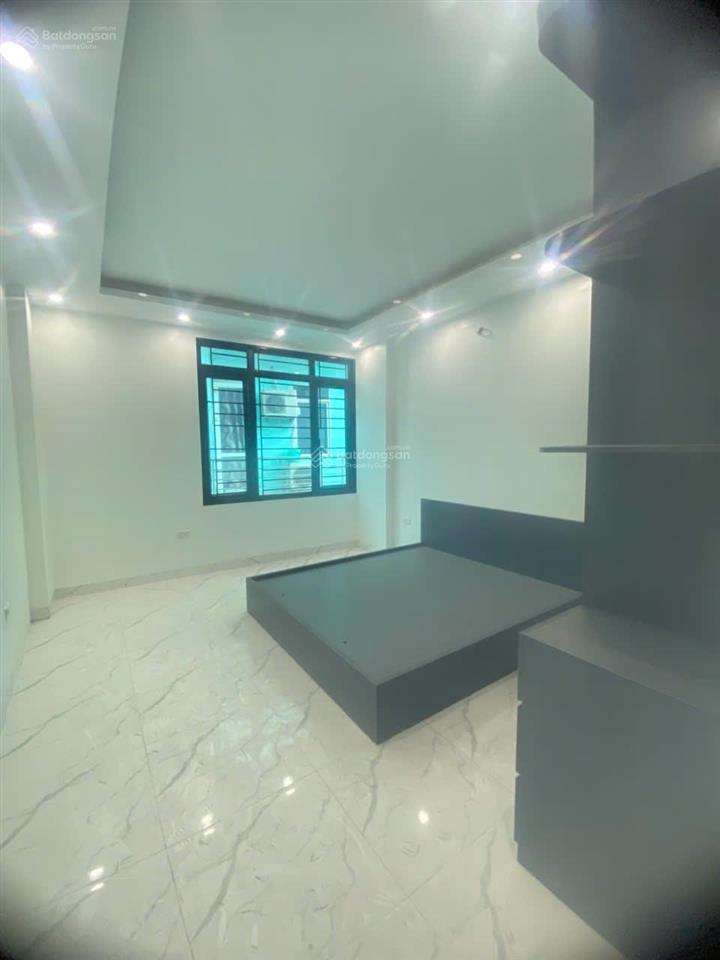 Cần bán gấp nhà phố quang tiến, vincom, 35m2 5 tầng, full nội thất, cách ô tô 10m, giá bán 5 tỷ 8