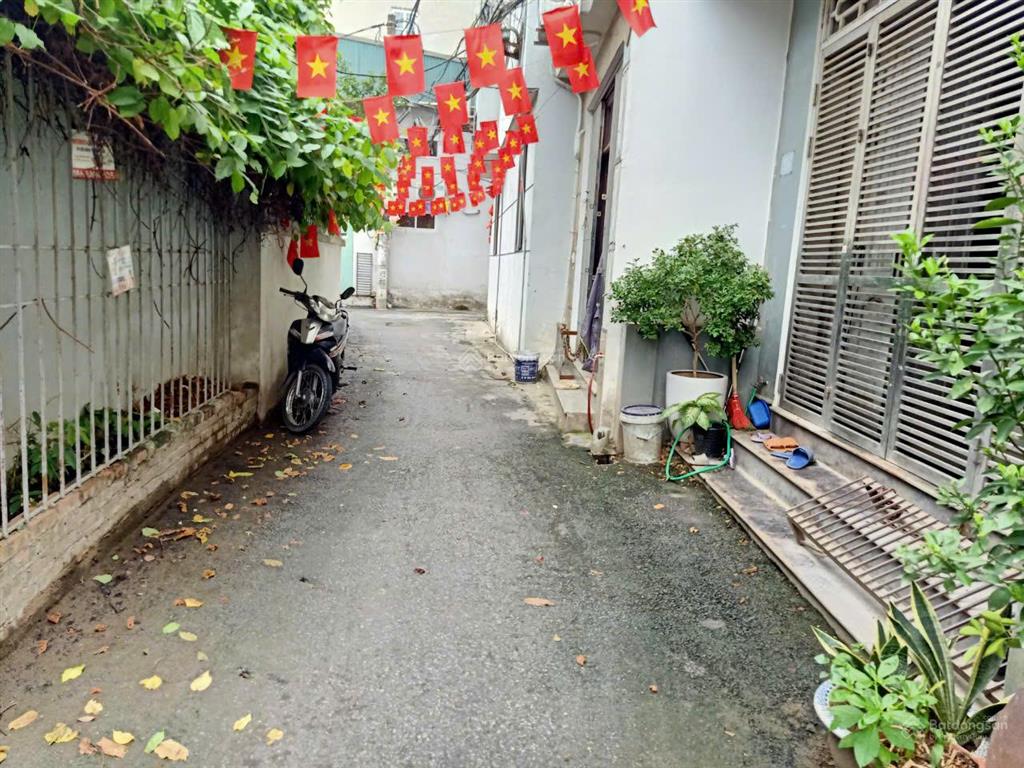 Bán mảnh đất rẻ nhất tại tây mỗ, ngõ thông, diện tích 55 m2, mt 6m, giá bán 5 tỷ còn thương lượng