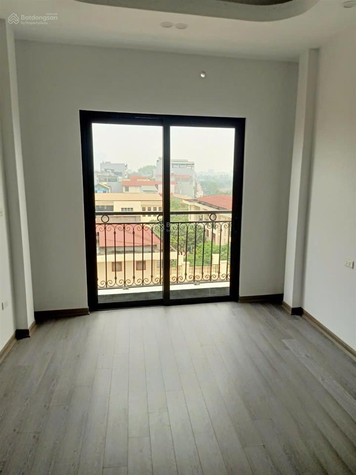 Cần bán nhà gấp gần kđt vin tây mỗ, ô tô đỗ, tránh, nhà 7 tầng thang máy, dt 38m2, giá bán 7 tỷ xíu