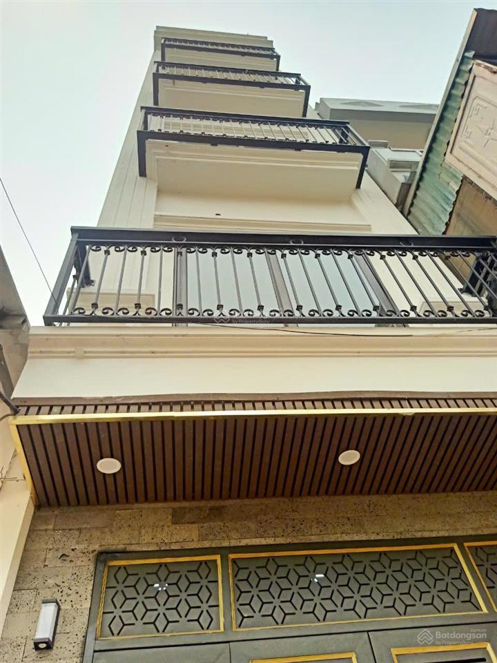 Cần bán nhà gấp gần kđt vin tây mỗ, ô tô đỗ, tránh, nhà 7 tầng thang máy, dt 38m2, giá bán 7 tỷ xíu
