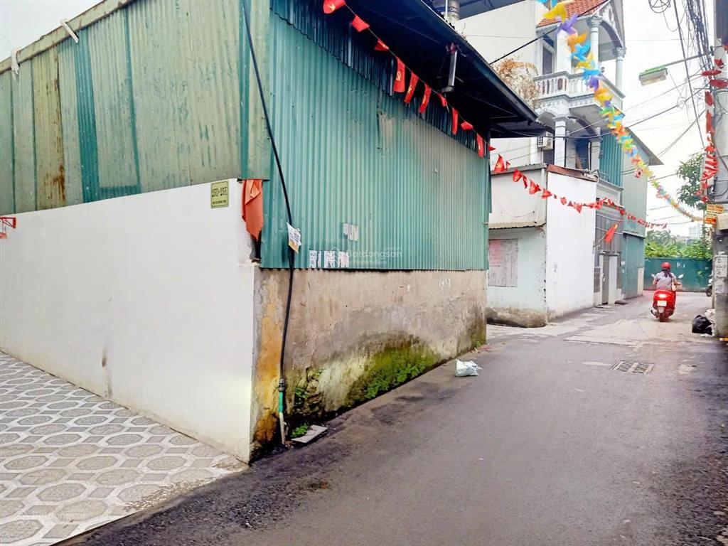 Cần bán mảnh đất gần trung tâm mỹ đình lô góc 3 mặt tiền, ô tô tránh đỗ, 90m² giá bán 12 tỷ