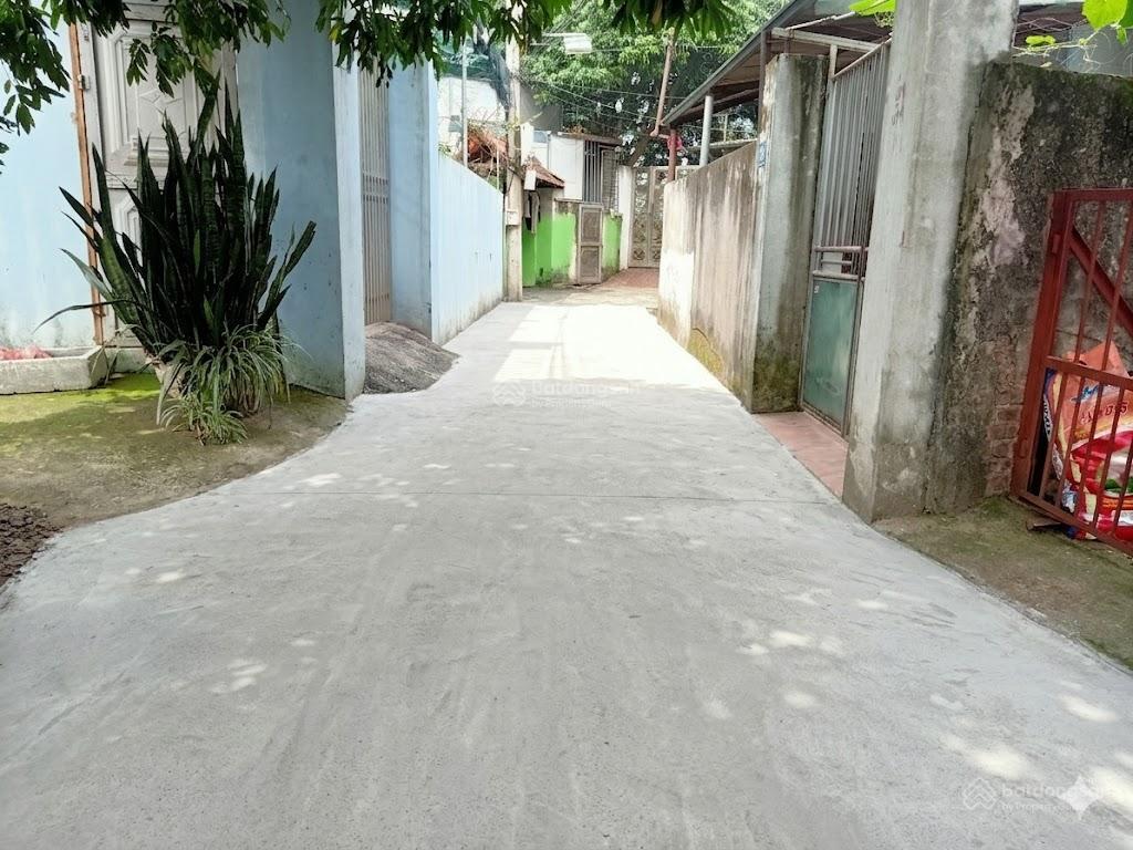 Chính chủ cần bán gấp đất tây mỗ, lô góc, ô tô vào đất, dt 35m², xây nhà quá đẹp, giá bán 4 tỷ