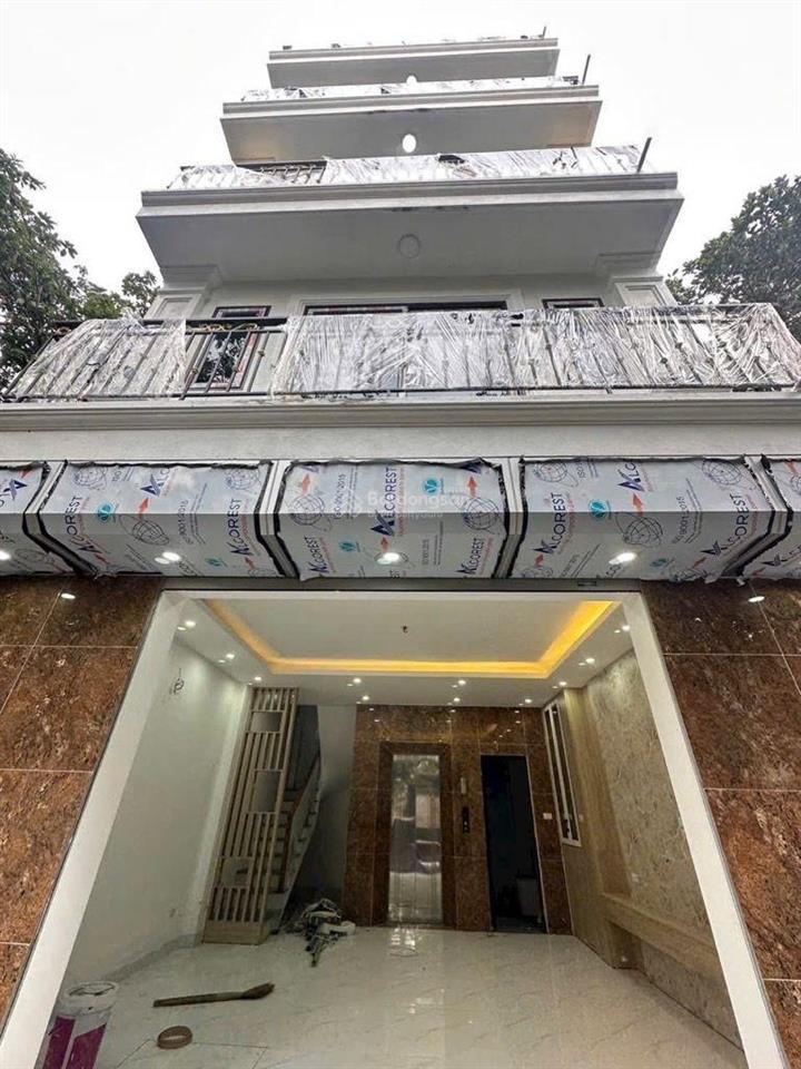 Cần bán gấp nhà tây mỗ, hàng xóm vin, 55m2 5 tầng thang máy, lô góc, cách ô tô vài bước, giá 6 tỷ x
