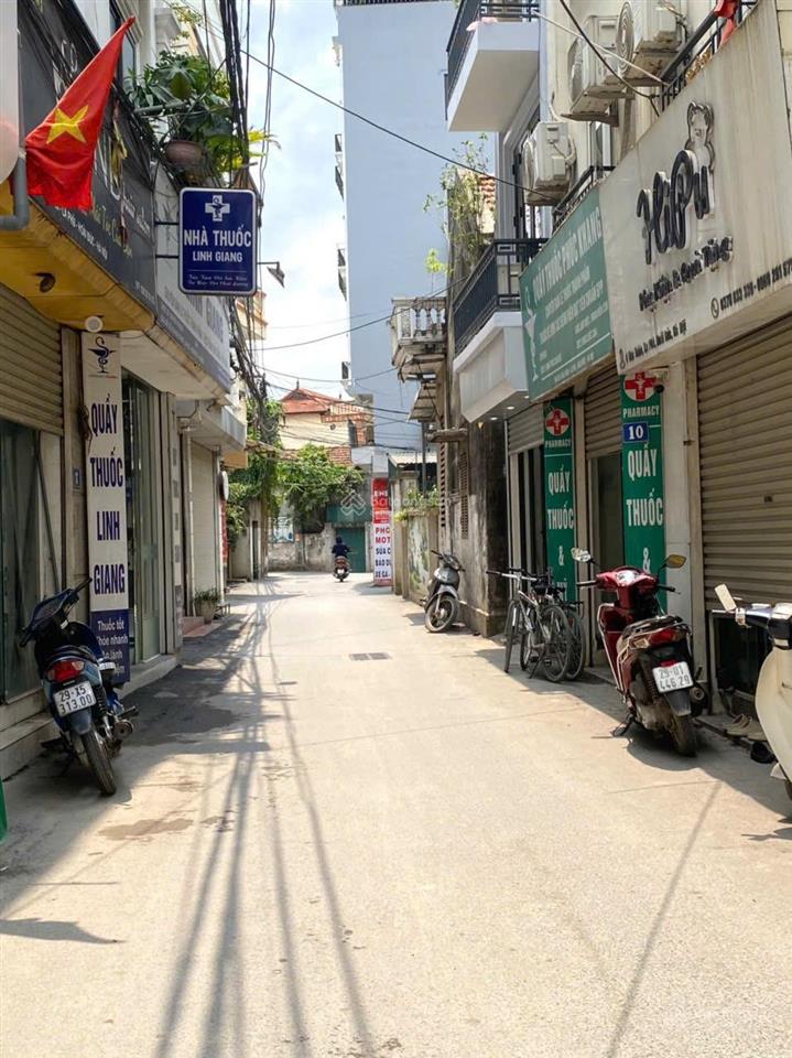 Cần bán nhà gấp gần kđt vin tây mỗ, ô tô đỗ, tránh, nhà 7 tầng thang máy, dt 40m2, giá bán 7 tỷ