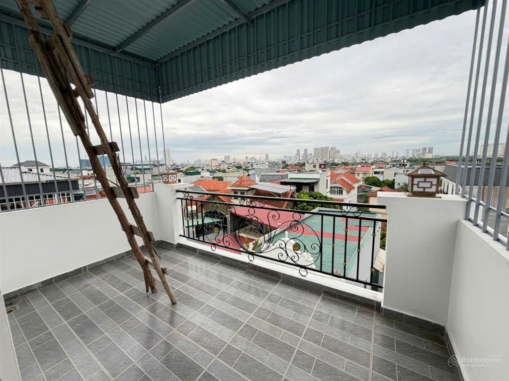 Cần bán nhà gấp gần kđt vin tây mỗ, ô tô đỗ, tránh, nhà 7 tầng thang máy, dt 40m2, giá bán 7 tỷ