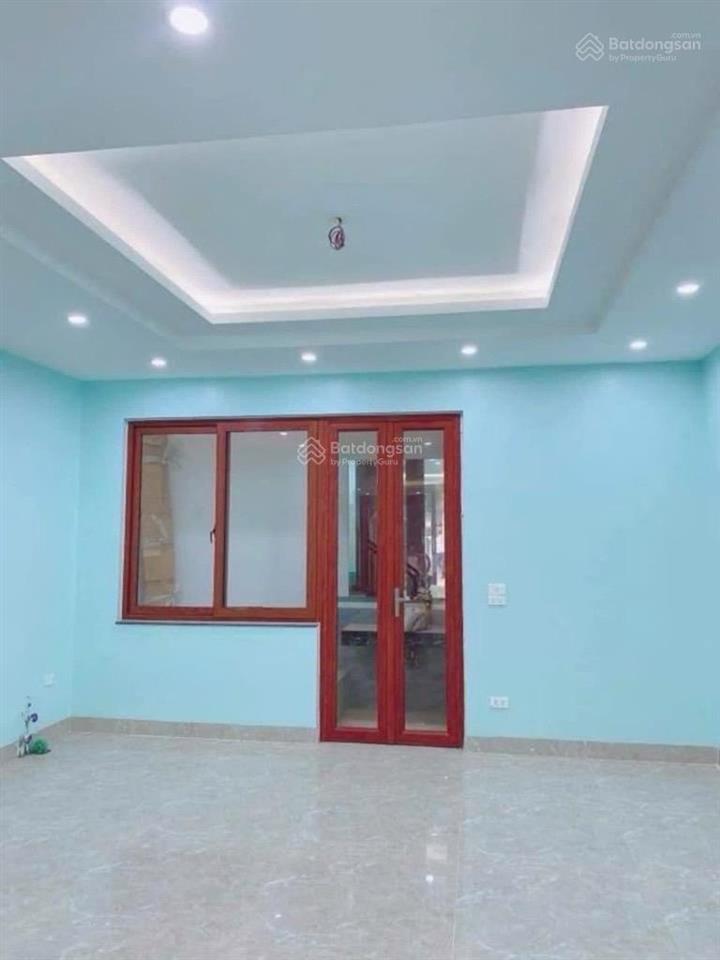 Cần bán gấp nhà gần trung tâm mỹ đình lô góc, ô tô tải đỗ, mặt tiền 5m, dt 75m2 giá bán 11 tỷ