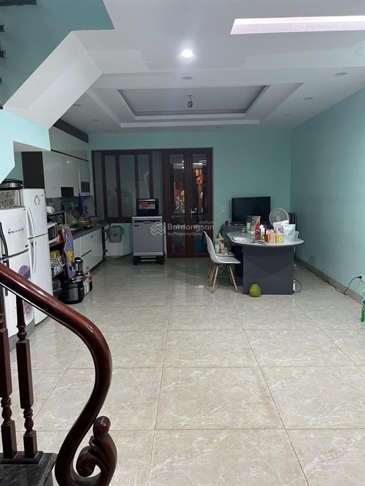 Cần bán gấp nhà gần trung tâm mỹ đình lô góc, ô tô tải đỗ, mặt tiền 5m, dt 75m2 giá bán 11 tỷ