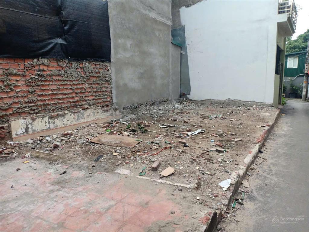 Bán mảnh đất giá hời tại tây mỗ, ngõ thông, diện tích 55 m2, mt 6m, giá bán 4 tỷ + gần bãi đỗ oto