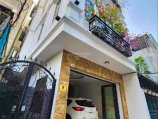 Cần bán nhà gấp gần mỹ đình, lô góc, gara oto, thang máy full nội thất, dt 40m2, 6 tầng, giá 7 tỷ x
