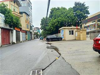 Cần bán gấp lô góc gần vinsmartcity tây mỗ, ô tô đỗ cách 20m là ô tô tránh 65m2 mt 4m giá bán 6 tỷ