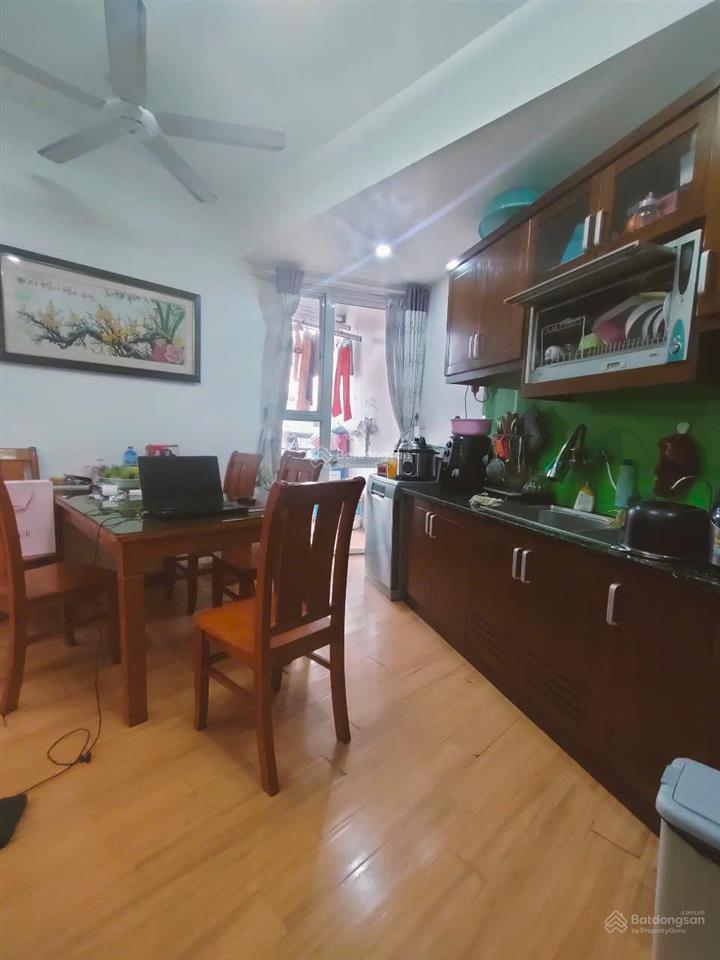 Bán chcc tòa ct5b mễ trì thượng, đl thăng long, nam từ liêm. 109m2. 6,75tỷ. 3n 2wc, full nội thất