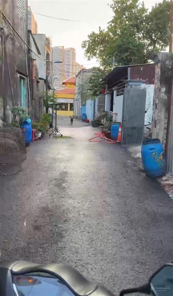 Đất đẹp 550m2 ngay vinhomes grand park quận 9